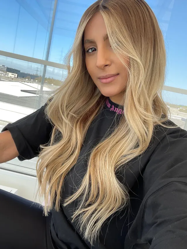 Extraliebe Atelier Jayda Perücke Aschblond Balayage